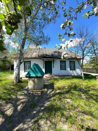 Продам будинок з ділянкою - фото 1