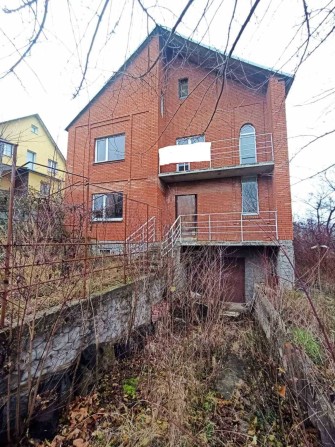 Просторий будинок 280 м² у Південно-Західному районі вул. Фельштинська - фото 1