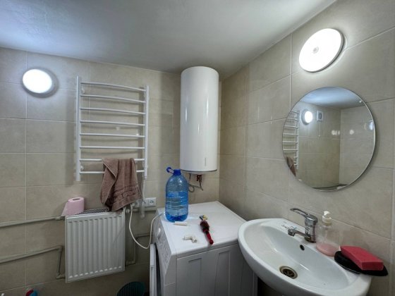 Терміновий продаж ! Будинок зі всіма комунікаціями ! Хмельницкий