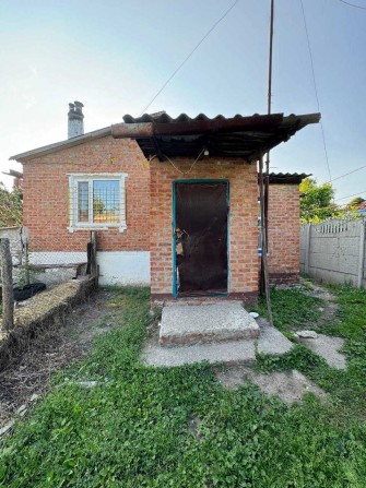 Продам ½ часть дома в г.Чугуеве, с выходом к  реке. - фото 1