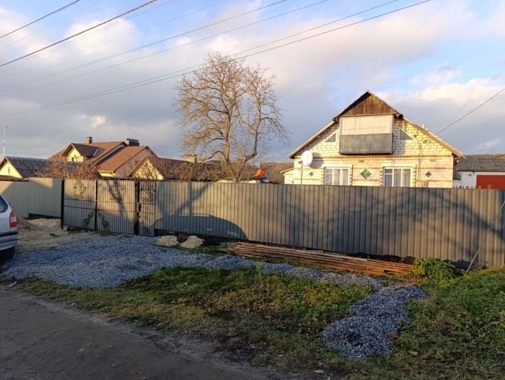 Продам будинок ,м Шепетівка - фото 1
