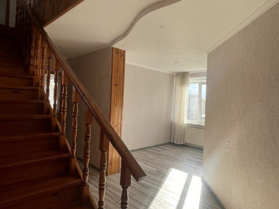 Світлий великий будинок з теплою підлогою та всіма зручностями 37362 Хмельницкий