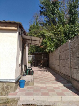 Продам добротный дом в Чугуеве - фото 1