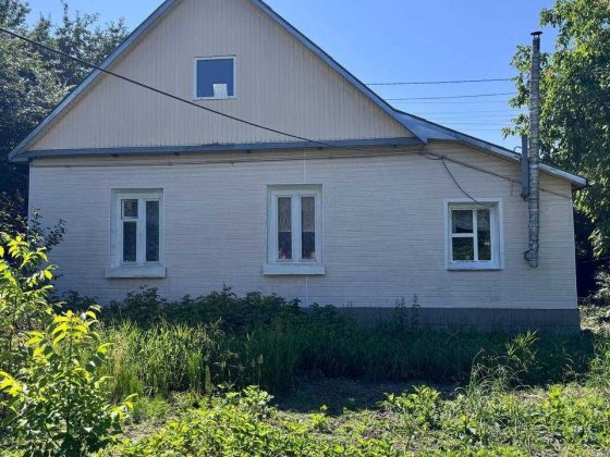 Продаж приватного будинку з мансардою і ділянкою на 6.5 сотки. Хмельницкий