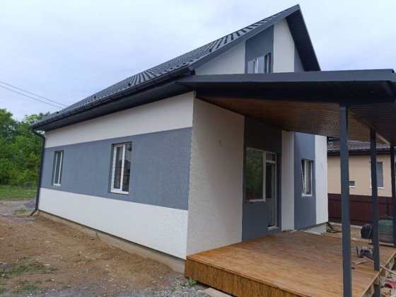 Продам будинок. Недорого власник! Новобуд з ділянкою,тераса! Березина