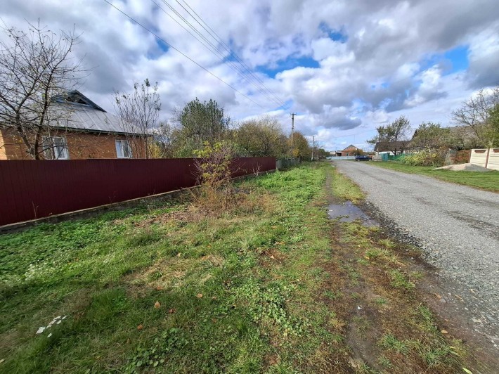 Будинок в центрі села Голосків - фото 1