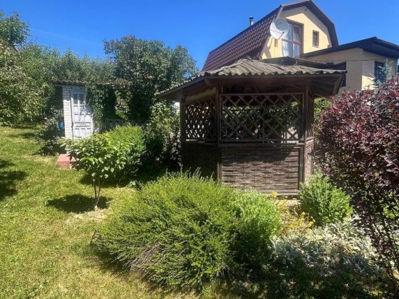 Продам добротний Будинок ! Велика ділянка. Вінницькі Хутори