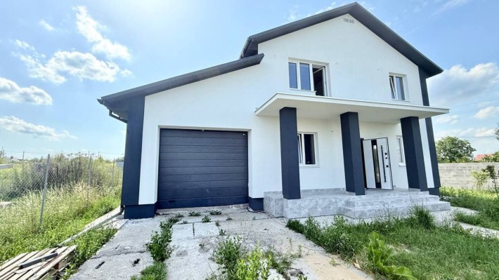 ЕКСКЛЮЗИВ! Продаж 5-кімнатного будинку з гаражем та ділянкою 8 сот. - фото 1