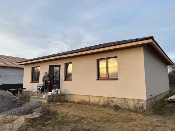 Продається будинок за вигідною ціною без комісії для покупця Зарванці