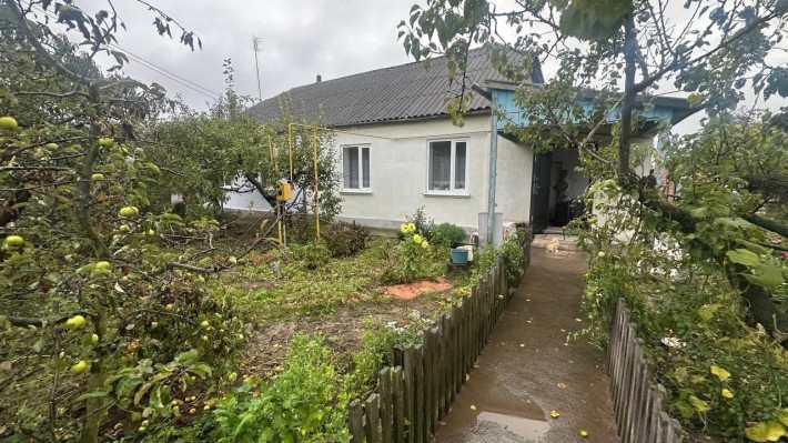 Продаю частину будинку в с. Сокілець - фото 1