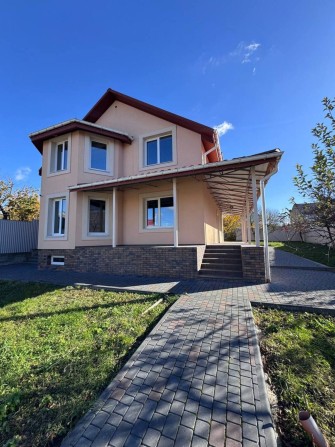 Сучасний будинок з доглянутою територією та теплою підлогою! 41616 - фото 1