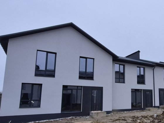 Продам затишний таунхаус Якушинцы