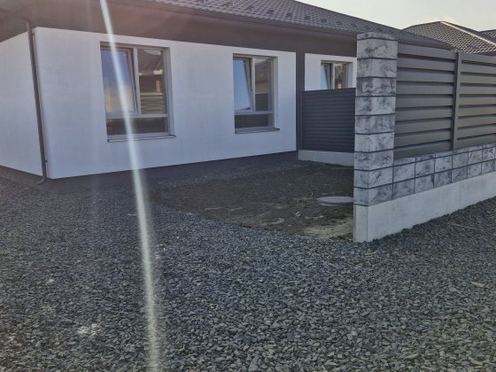 Будинок дуплекс під чистовий ремонт Боратин