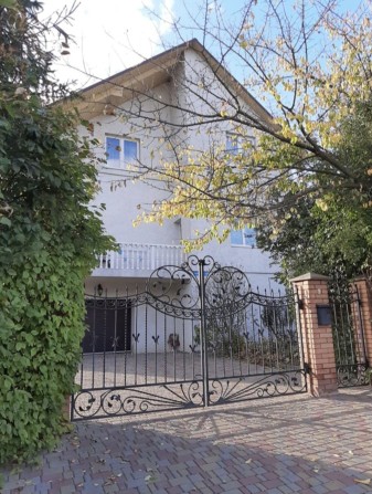 Продам житловий будинок у Луцьку, Тарасове. - фото 1