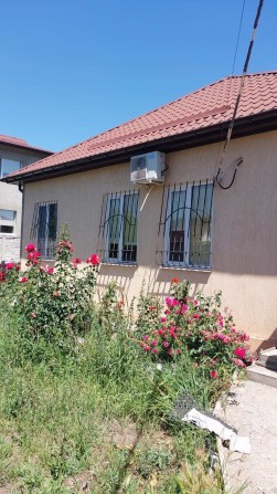 Продам гарний будинок у  Підгородньому - фото 1