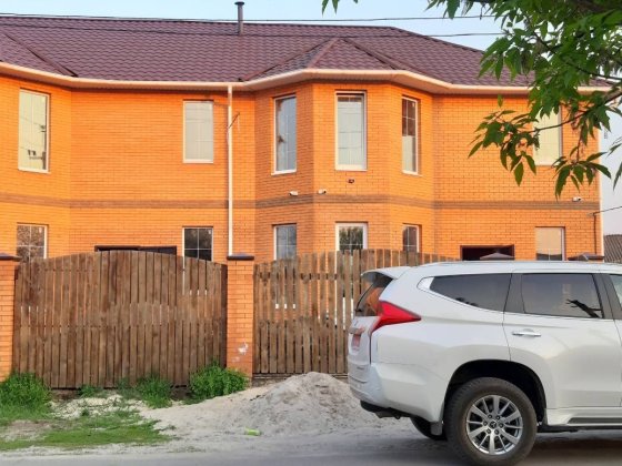 Продам секцию в таунхаусе Підгородне