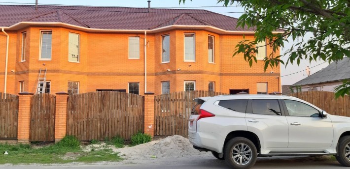 Продам секцию в таунхаусе - фото 1