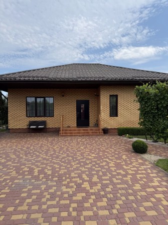 Продам дом в Обуховке - фото 1