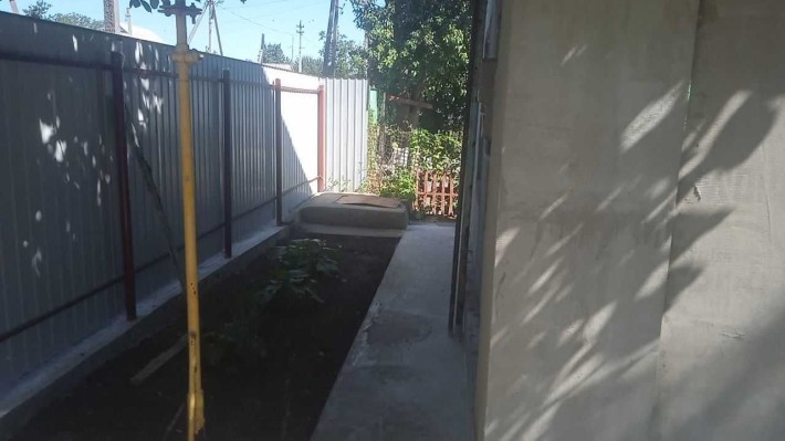 Дом в Синельниково - фото 1