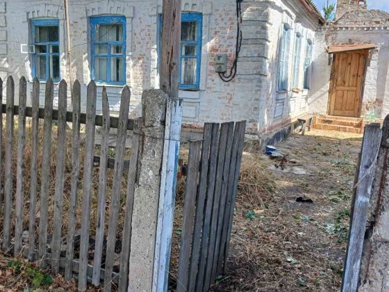 Продам или обменяю на квартиру дом в городе Синельниково Синельникове