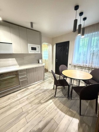 New! Продам дом с ремонтом и террасой Подгородном - фото 1