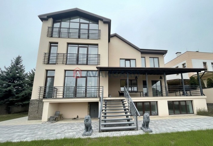 Елітний будинок у Підгородньому, Єрмолаївка. - фото 1