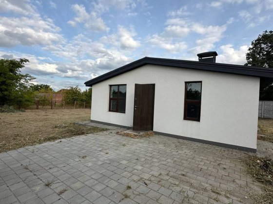 Продам будинок.Кадастр.Підрогороднє Подгородное