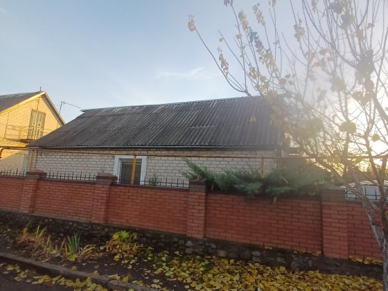 Продам дом.Синельниково. Синельниково