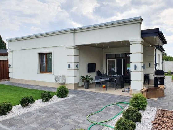 Продам дом в Новоалександровке Новоолександрівка