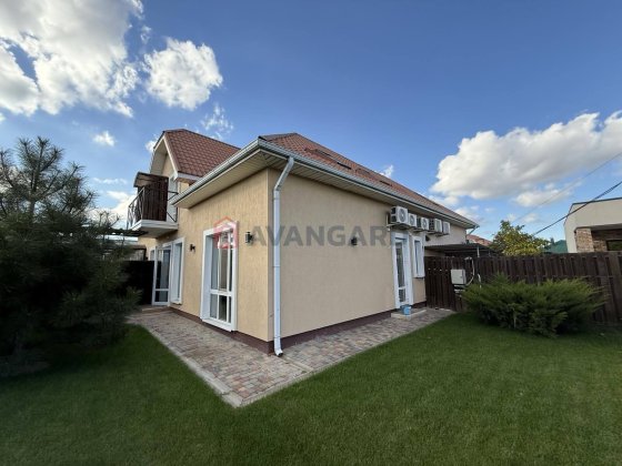 Продам таунхаус Новоолексондровка Новоолександрівка