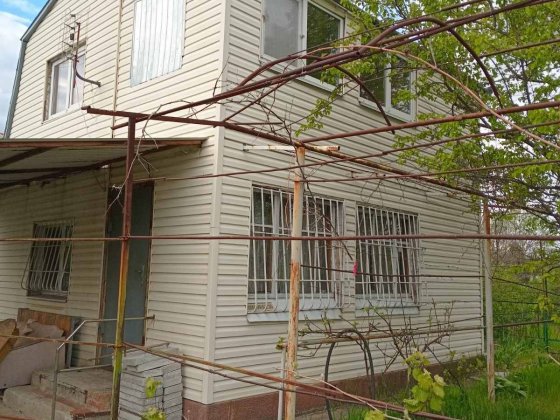 Продам дачу с участком. Новоселовка