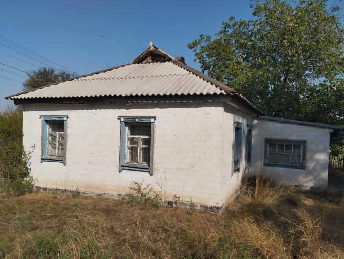 Продаж будинку з земельною ділянкою 25 сотих - фото 1