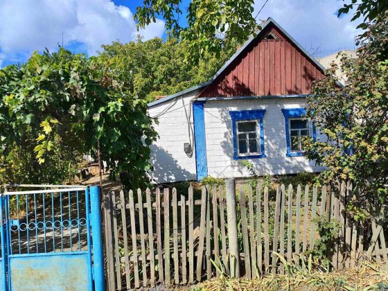 Продам житловий будинок Апостолове