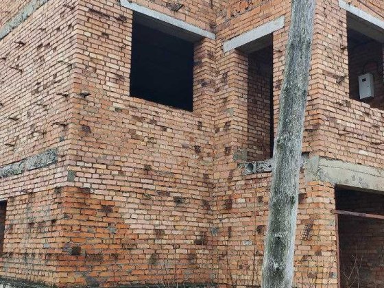 Продаж будинку на 2 входи Глибочиця