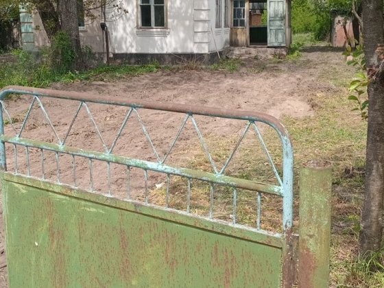 Терміново продам пів будинку Черняхов