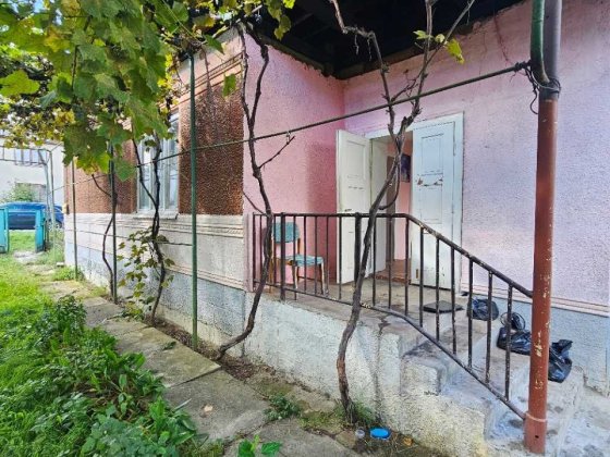 Продаж дешевого будинку в Сваляві під реконструкцію Свалява