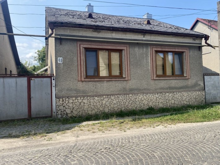 Продається будинок в м. Тячів, вул. І. Франка - фото 1