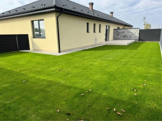 Продаж чудового дуплексу з ремонтом в Минаї Минай