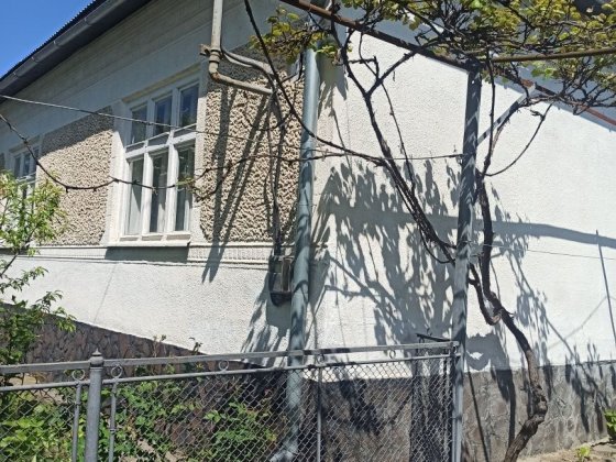 Продаж трикімнатного будинку в м.Іршава. Іршава
