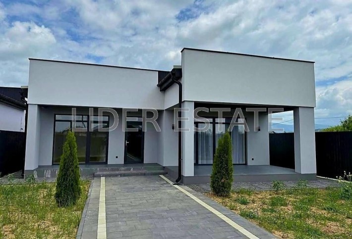 продається американка в Оноківцях 220000$ - фото 1