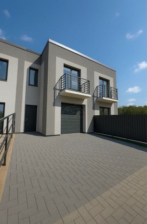 Продається Готовий Таунхаус з комунікаціями і гаражем у Вовчинцях !!! - фото 1