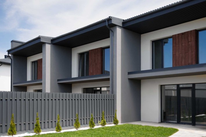 Таунхаус з власним подвір'ям - 10 хвилин до ТРЦ VELES MALL! - фото 1