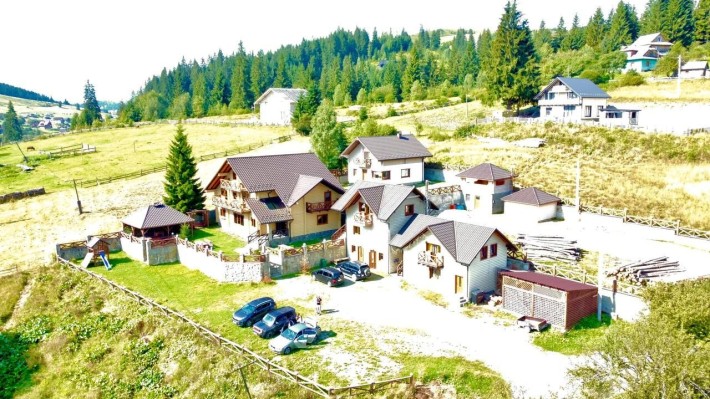 Продаєтся будинок під бізнес чи для власного проживання село Яблуниця - фото 1