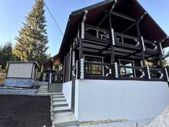 Карпати / Яблуниця 
Продаж Будинок в лісі
З виглядом на гору Хом'як. Яблуница