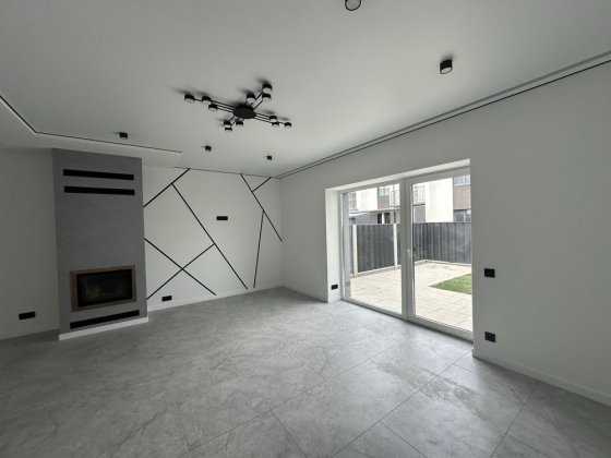 Продається таунхаус в с. Крихівці Криховцы