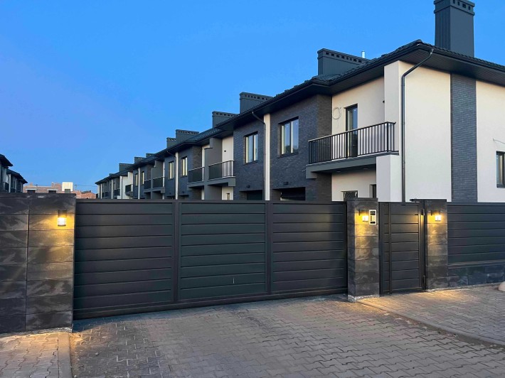 ПРЕМІУМ сегмент/Будинок (таунхаус)/ОСТАННІЙ БУДИНОК/Закрите містечко - фото 1