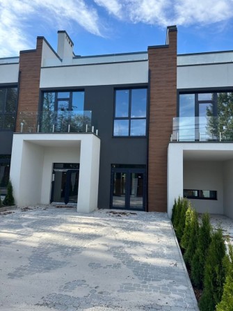 Продаж ексклюзивного,елітного таунхауса біля озера - фото 1