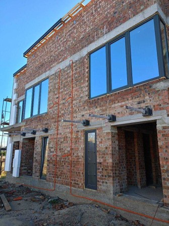 Продається  сучасний дуплекс в с.Драгомирчани - фото 1