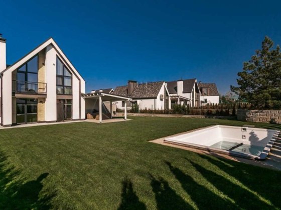 Продам дом 116м2 в КГ VILLAGGO. Белогородка. Газ. Бассейн. Рассрочка.