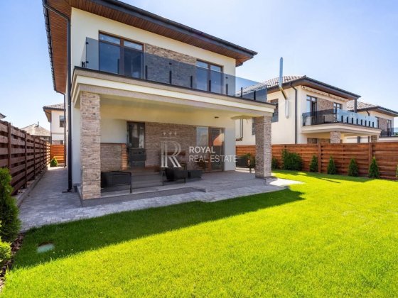 Продаж будинку Гатне 4к 150м2 Фастівський район без ремонту Гатне